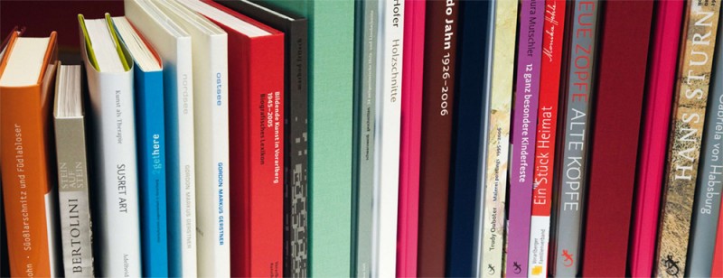 Büchermarkt Bücher Kunst mit 32 internationalen Künstlern und Bucher Büchermarkt